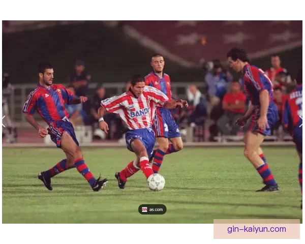 恩里克战术适配强队能力持续提升，展现出良好竞争力