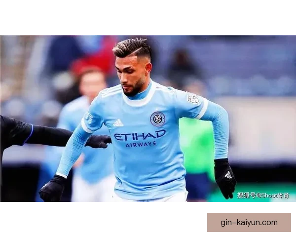 阿兹蒙比赛阅读能力持续提升，进攻端表现稳健提升