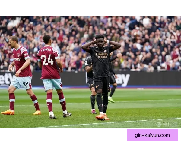 萨卡面对点球压力的态度展现心理素质与成长